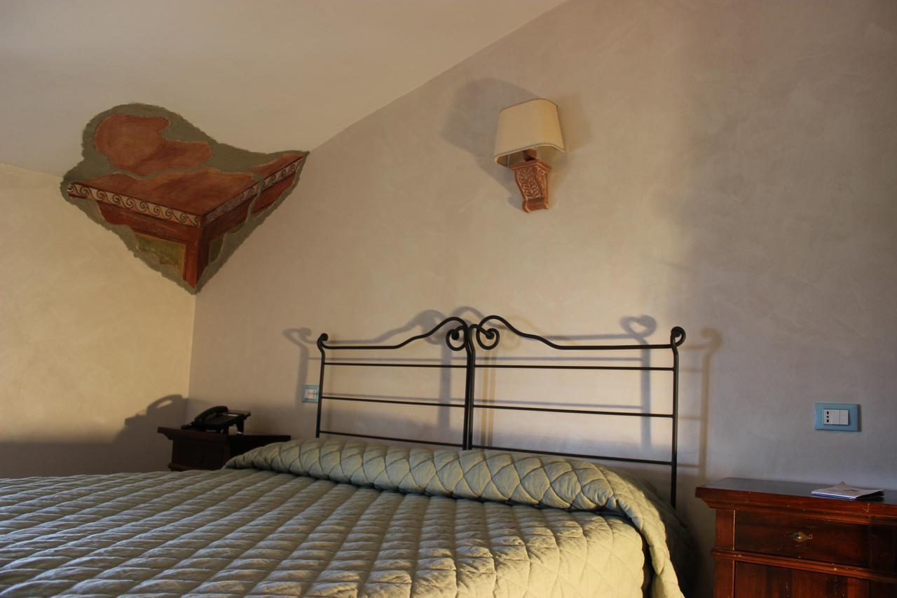 Villa Cosilinum Padula Bagian luar foto
