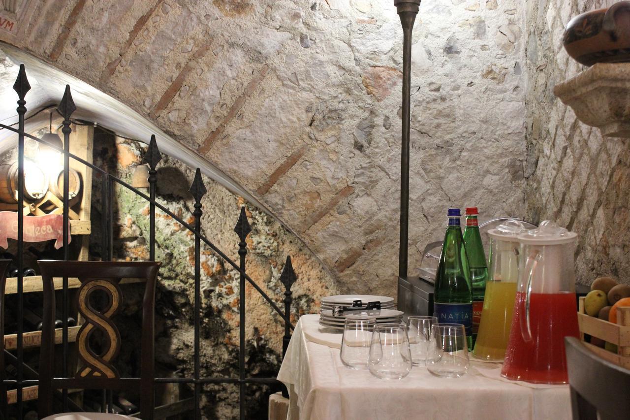 Villa Cosilinum Padula Bagian luar foto